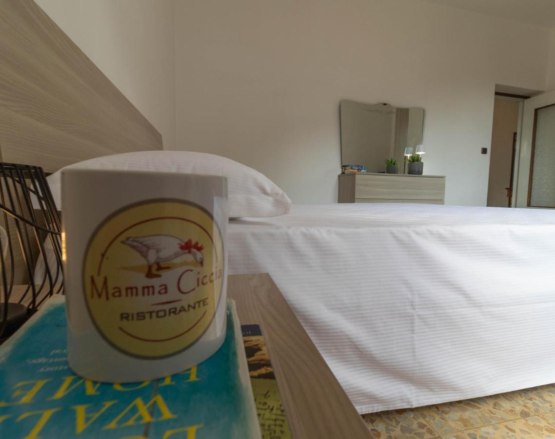 מנדלו דל לאריו Mamma Ciccia Holiday Home - Mountains & Lake מראה חיצוני תמונה